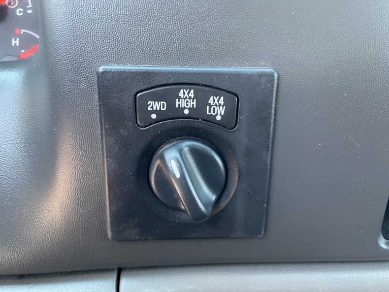 Used-2004-Ford-F-250-Super-Duty-XLT-4WD
