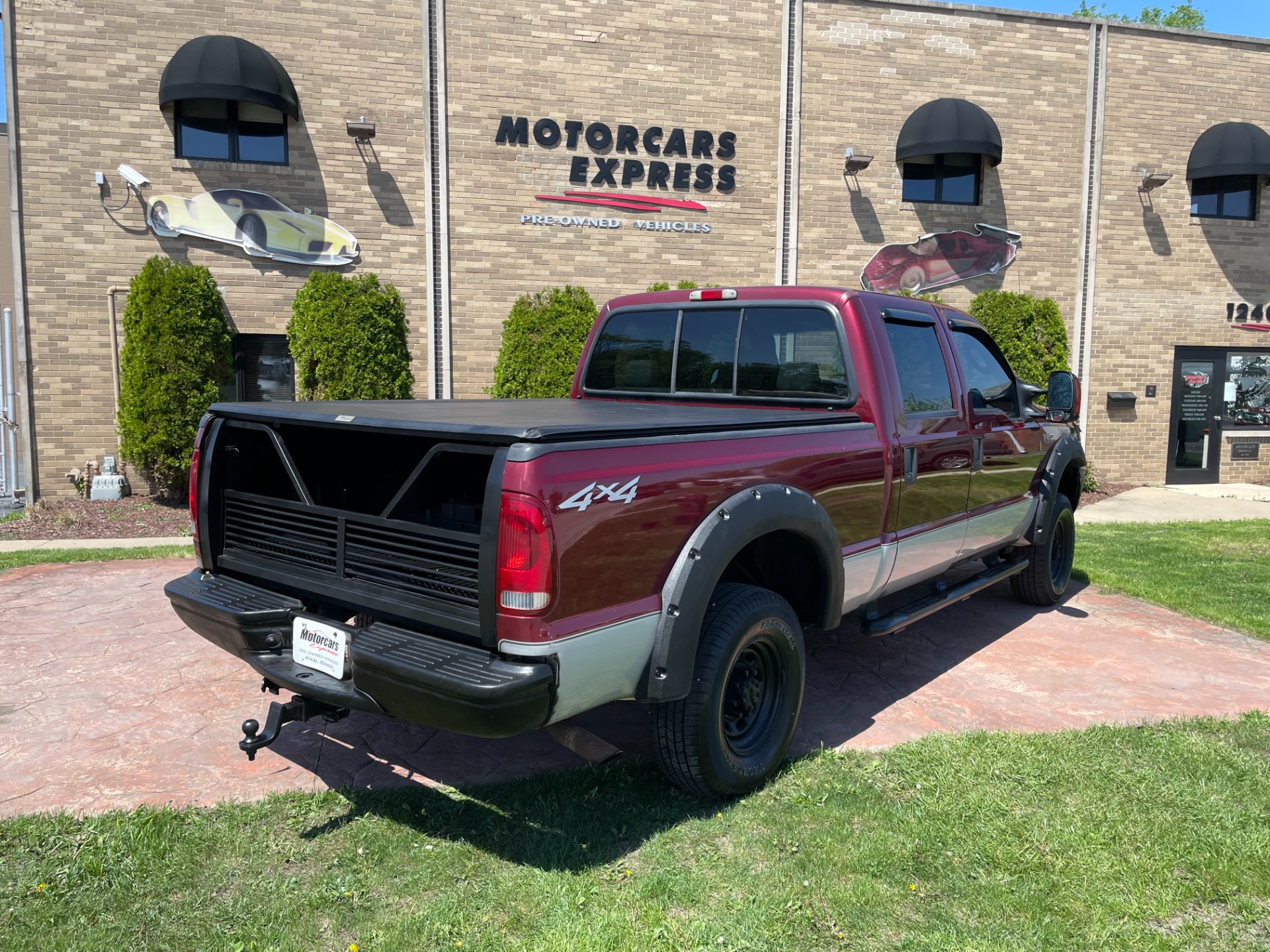 Used-2004-Ford-F-250-Super-Duty-XLT-4WD