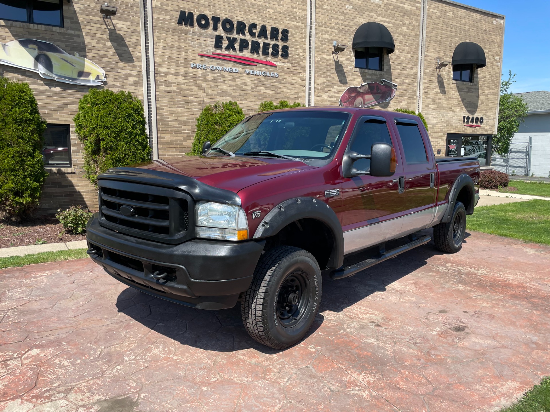 Used-2004-Ford-F-250-Super-Duty-XLT-4WD