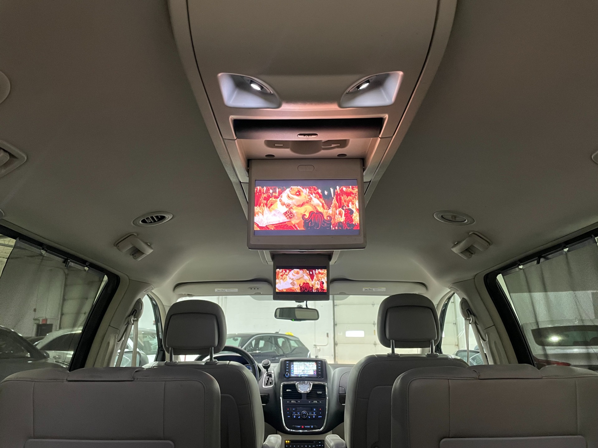 Used-2012-Chrysler-Town-and-Country-Touring-L-FWD