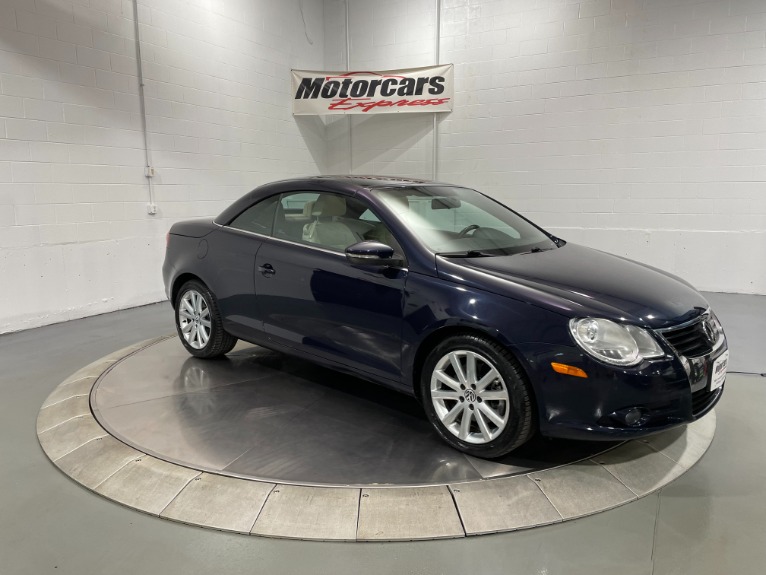 Used-2010-Volkswagen-Eos-Komfort-Convertible-FWD