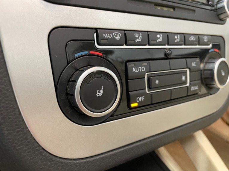 Used-2010-Volkswagen-Eos-Komfort-Convertible-FWD