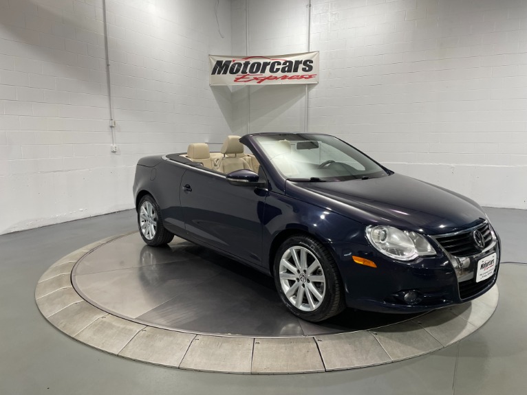 Used-2010-Volkswagen-Eos-Komfort-Convertible-FWD