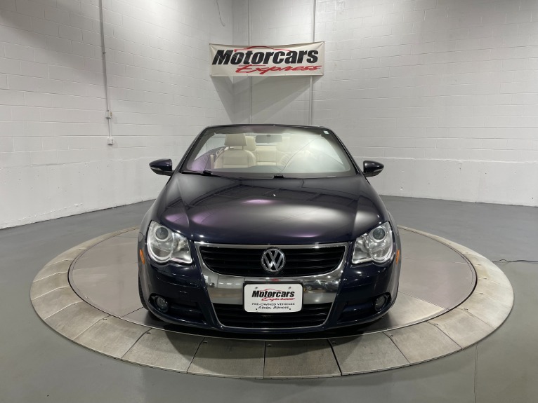 Used-2010-Volkswagen-Eos-Komfort-Convertible-FWD
