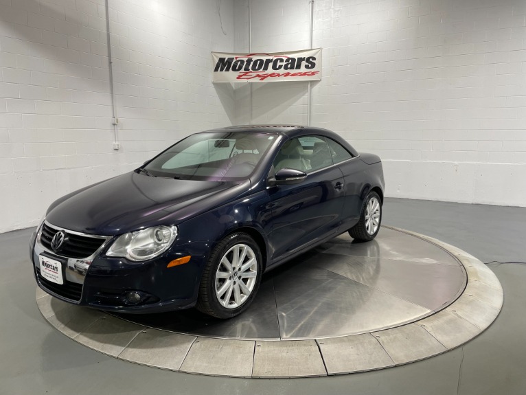 Used-2010-Volkswagen-Eos-Komfort-Convertible-FWD