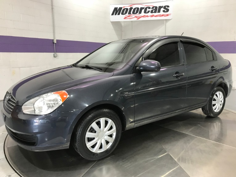 Used-2011-Hyundai-Accent-GLS