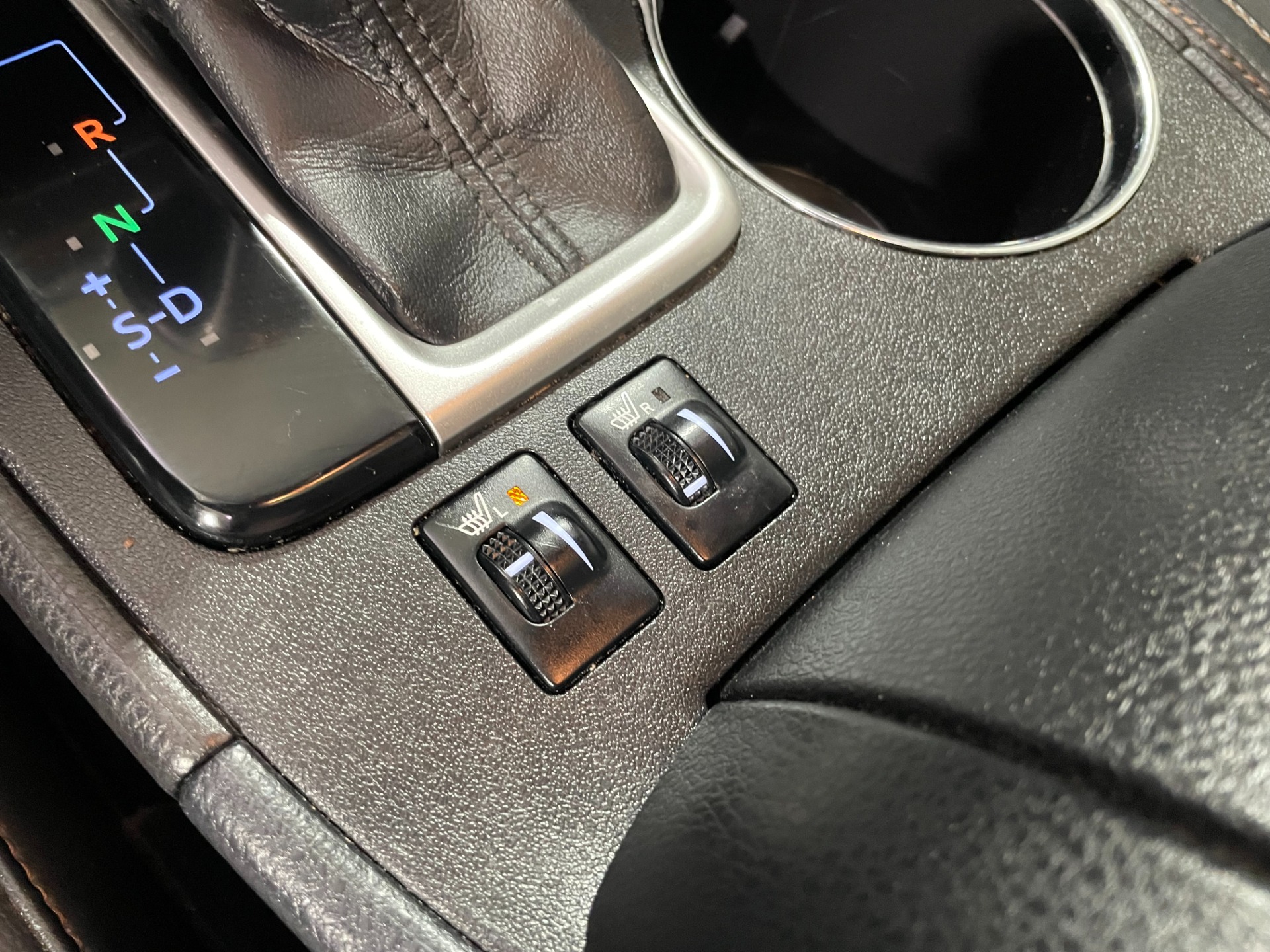 Used-2015-Toyota-Highlander-XLE-AWD