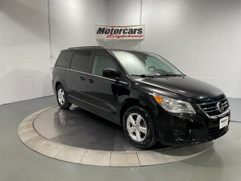 Used-2011-Volkswagen-Routan-SE-FWD