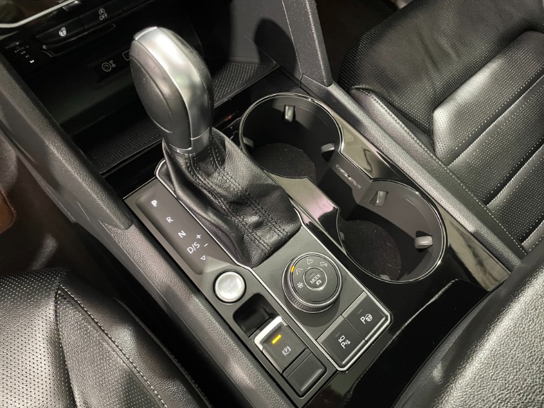 Used-2018-Volkswagen-Atlas-V6-SEL-Premium-4Motion