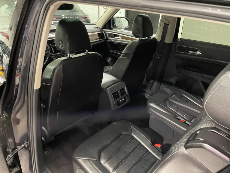 Used-2018-Volkswagen-Atlas-V6-SEL-Premium-4Motion