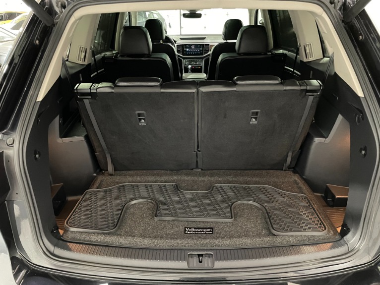 Used-2018-Volkswagen-Atlas-V6-SEL-Premium-4Motion