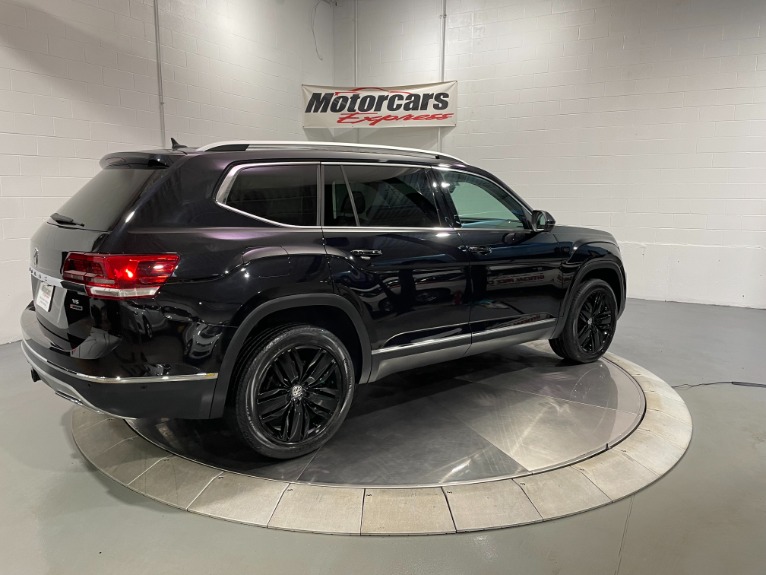 Used-2018-Volkswagen-Atlas-V6-SEL-Premium-4Motion