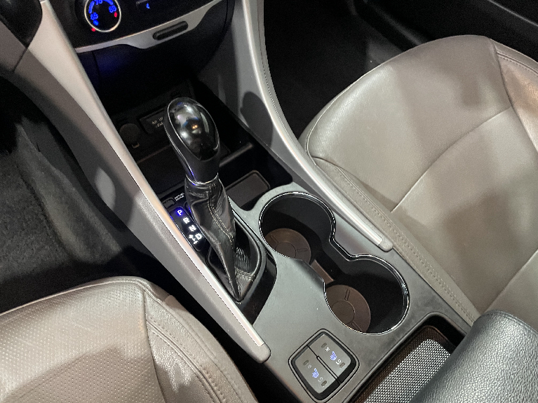Used-2013-Hyundai-SONATA-Limited-FWD