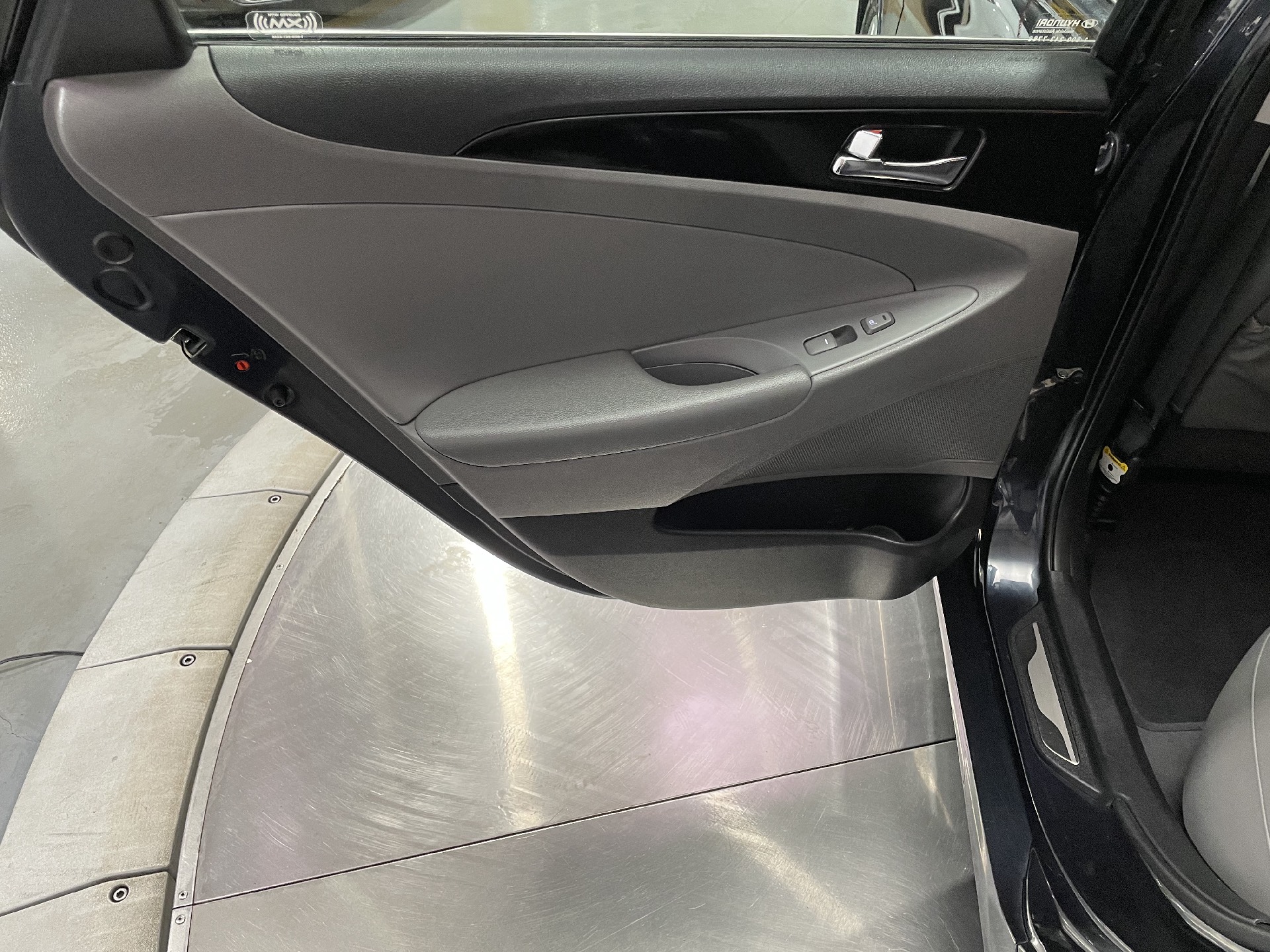 Used-2013-Hyundai-SONATA-Limited-FWD