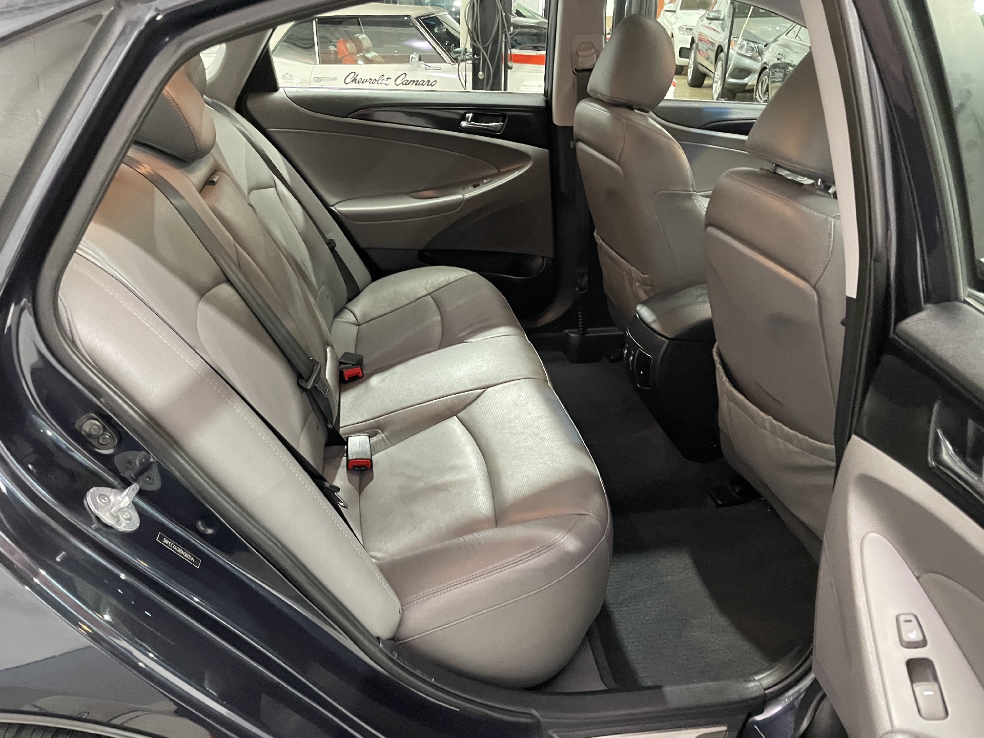 Used-2013-Hyundai-SONATA-Limited-FWD