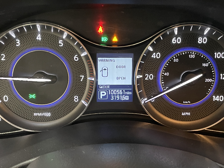Used-2015-INFINITI-QX80-AWD