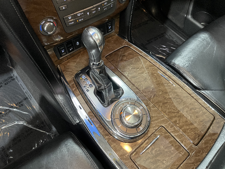 Used-2015-INFINITI-QX80-AWD