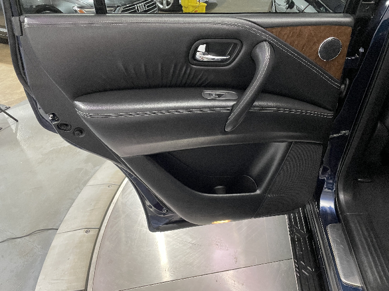 Used-2015-INFINITI-QX80-AWD