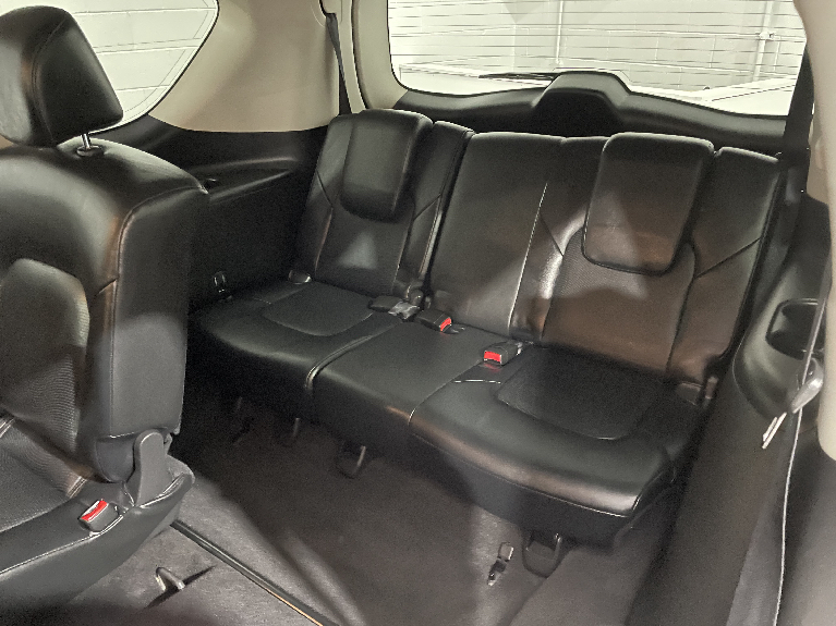 Used-2015-INFINITI-QX80-AWD