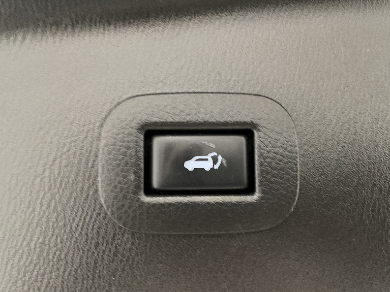 Used-2015-INFINITI-QX80-AWD