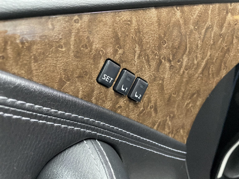 Used-2015-INFINITI-QX80-AWD