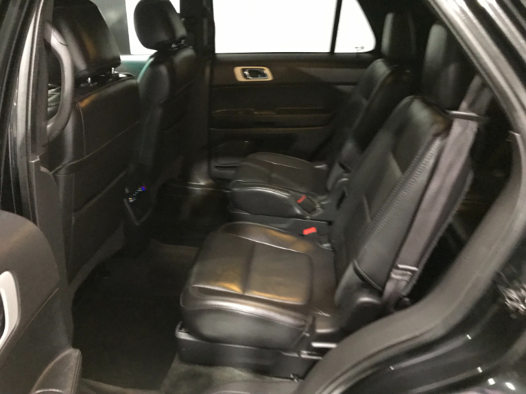 Used-2014-Ford-Explorer-XLT-FWD