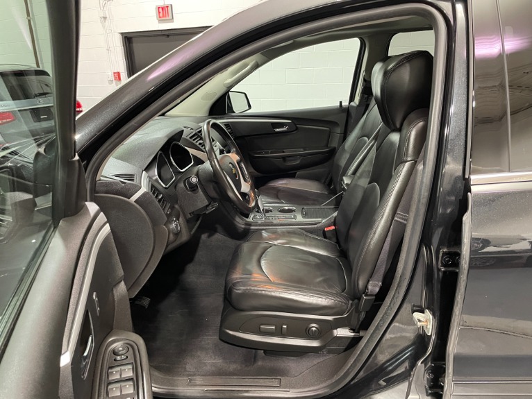 Used-2012-Chevrolet-Traverse-LT-FWD