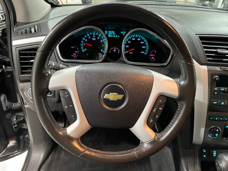 Used-2012-Chevrolet-Traverse-LT-FWD