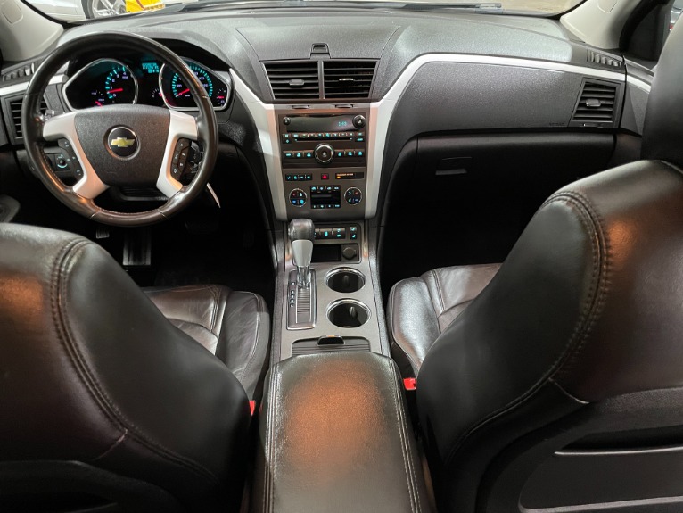 Used-2012-Chevrolet-Traverse-LT-FWD