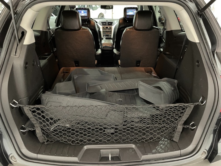 Used-2012-Chevrolet-Traverse-LT-FWD