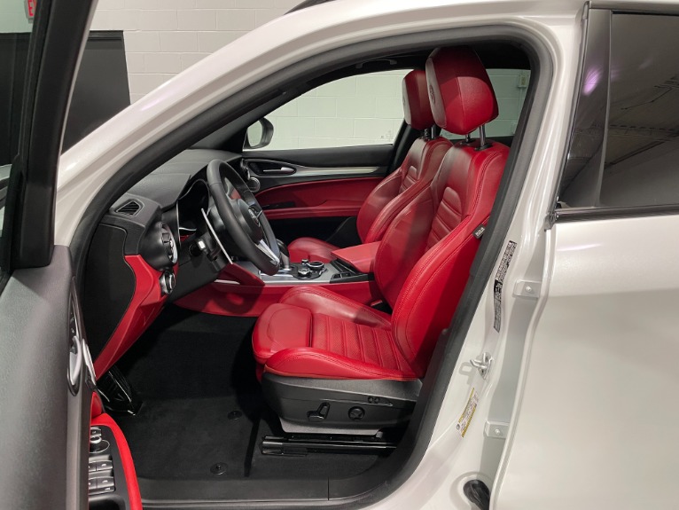 Used-2019-Alfa-Romeo-Stelvio-Ti-Sport-AWD