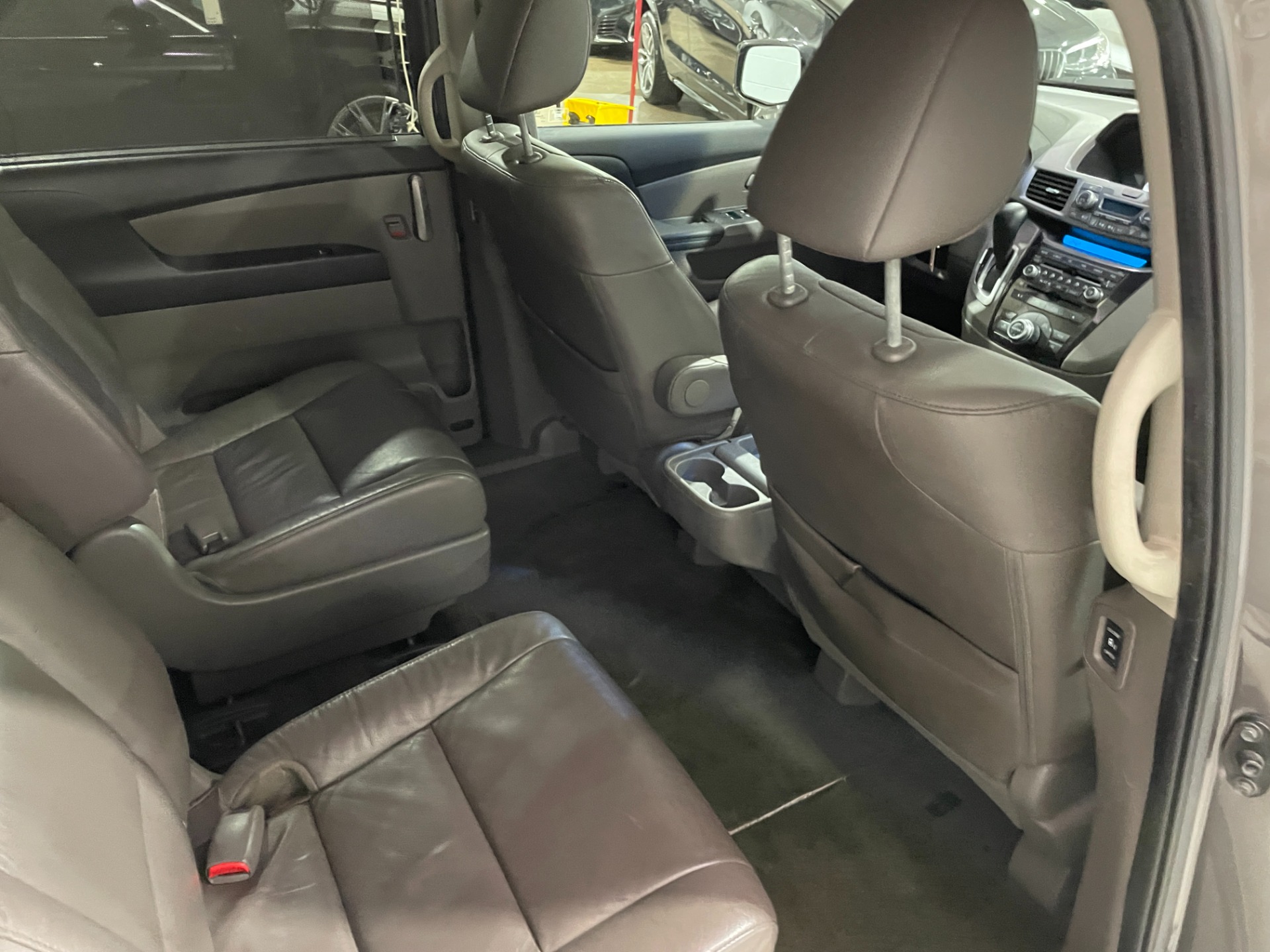 Used-2012-Honda-Odyssey-Touring-Elite-FWD