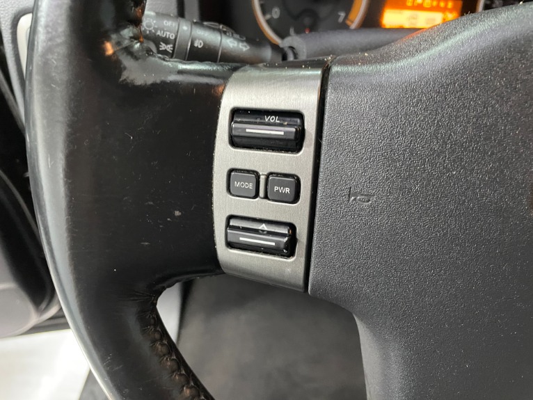 Used-2009-Nissan-Armada-SE-4X4