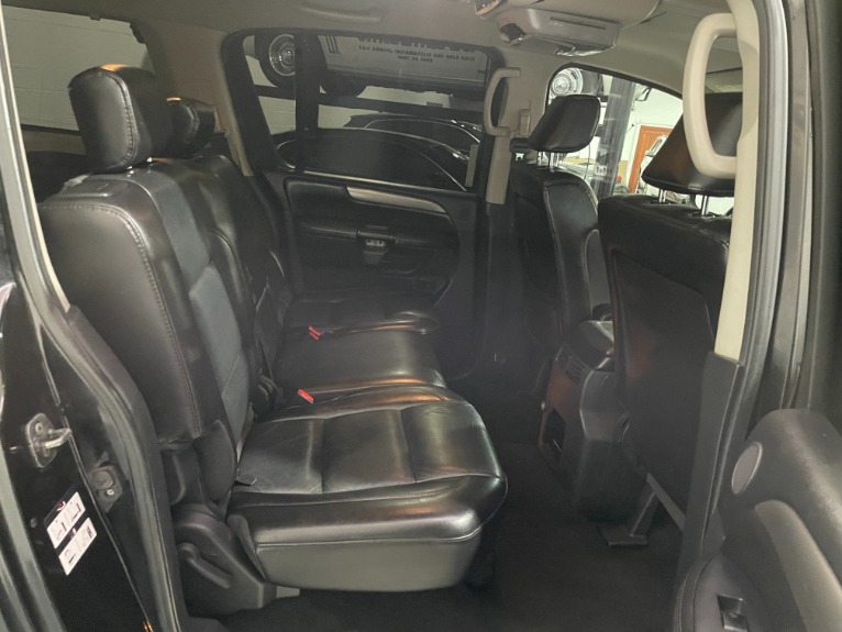 Used-2009-Nissan-Armada-SE-4X4
