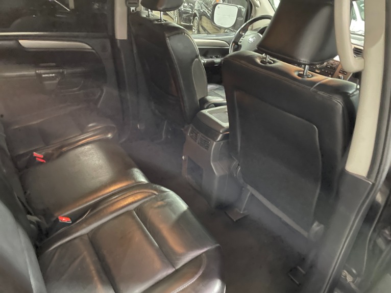 Used-2009-Nissan-Armada-SE-4X4
