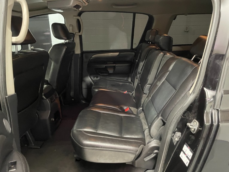 Used-2009-Nissan-Armada-SE-4X4