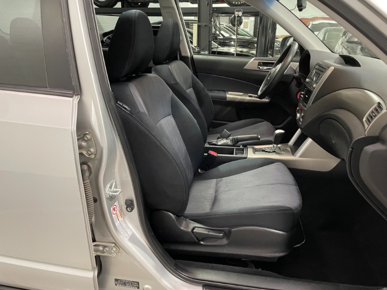 Used-2009-Subaru-Forester-25-X-Premium-AWD