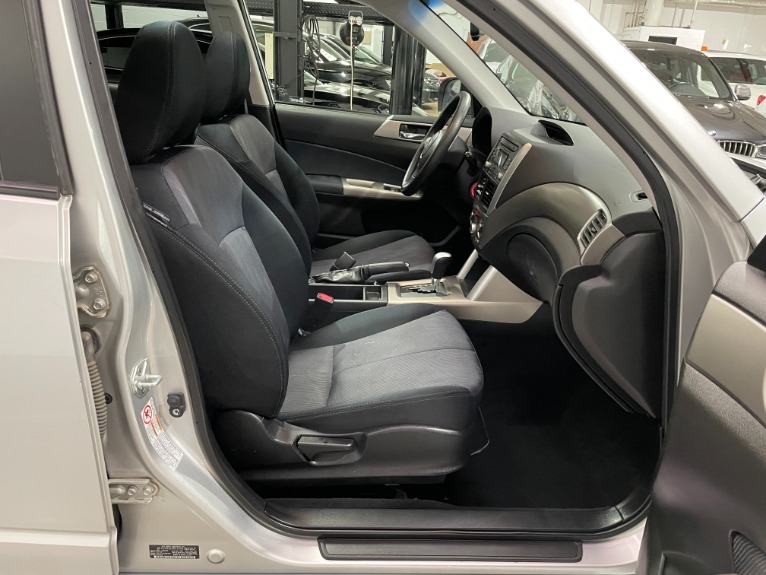 Used-2009-Subaru-Forester-25-X-Premium-AWD