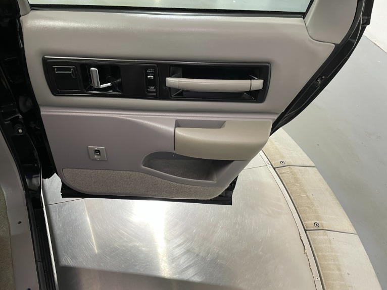 Used-1995-Chevrolet-Impala-SS-RWD