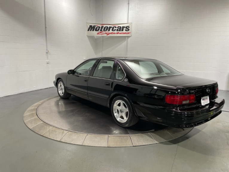 Used-1995-Chevrolet-Impala-SS-RWD