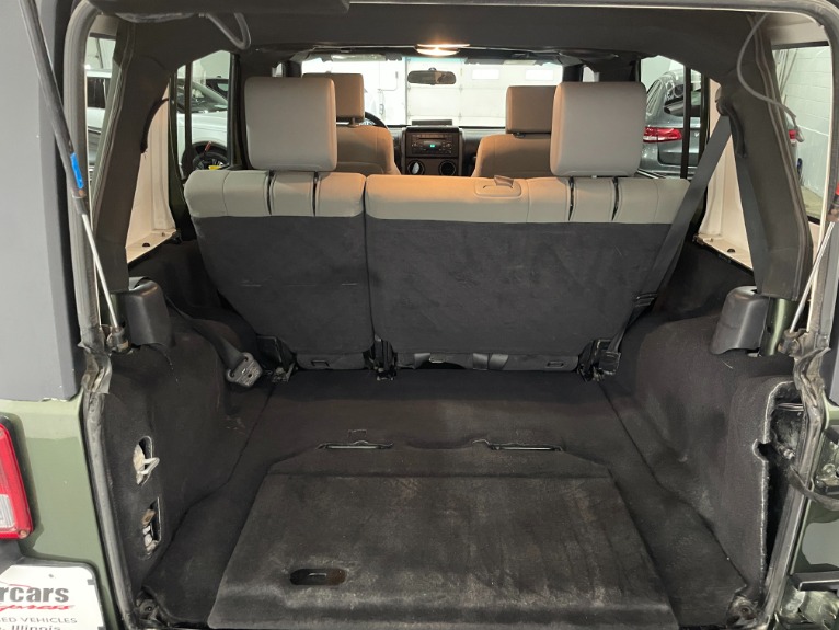 Used-2008-Jeep-Wrangler-Unlimited-X-4x4-Manual