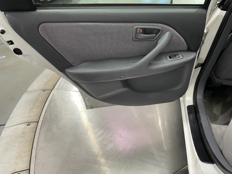 Used-1998-Toyota-Camry-CE-FWD