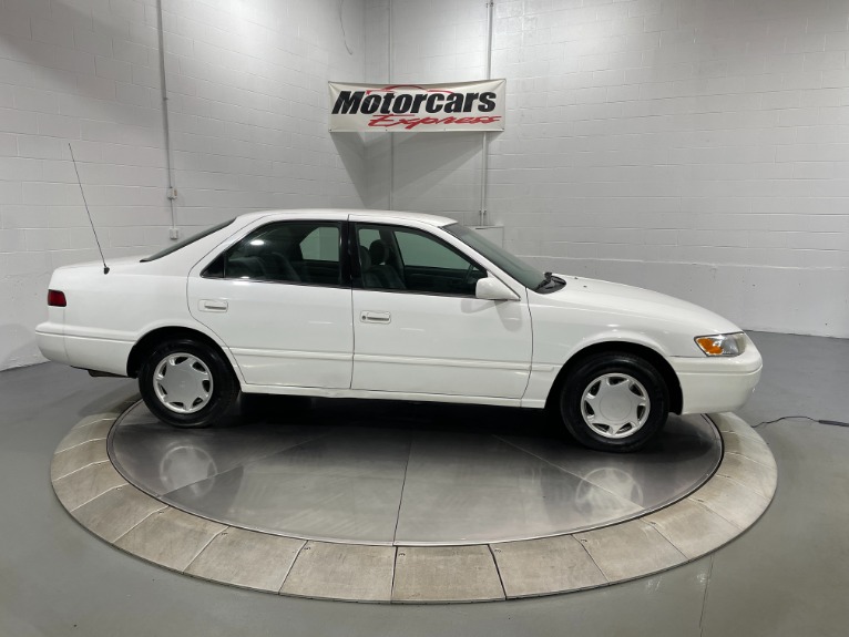 Used-1998-Toyota-Camry-CE-FWD