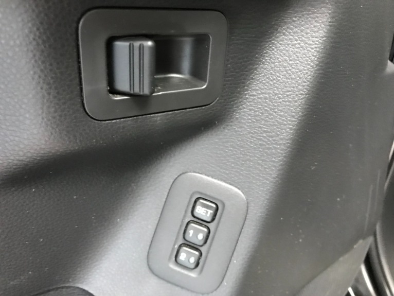 Used-2010-INFINITI-QX56