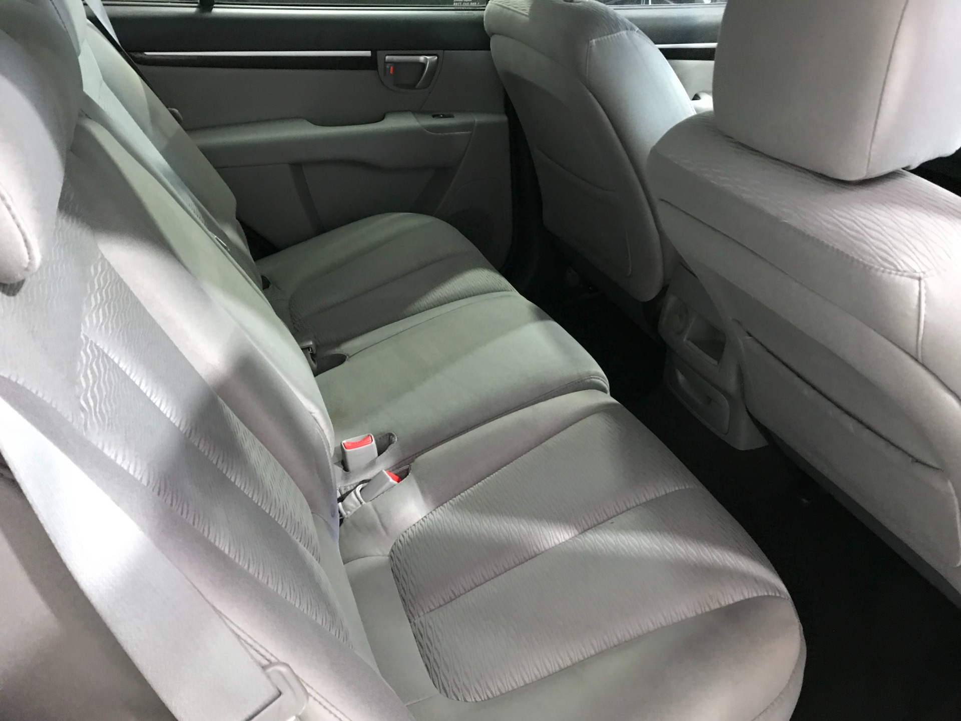 Used-2009-Hyundai-SANTA-FE-GLS