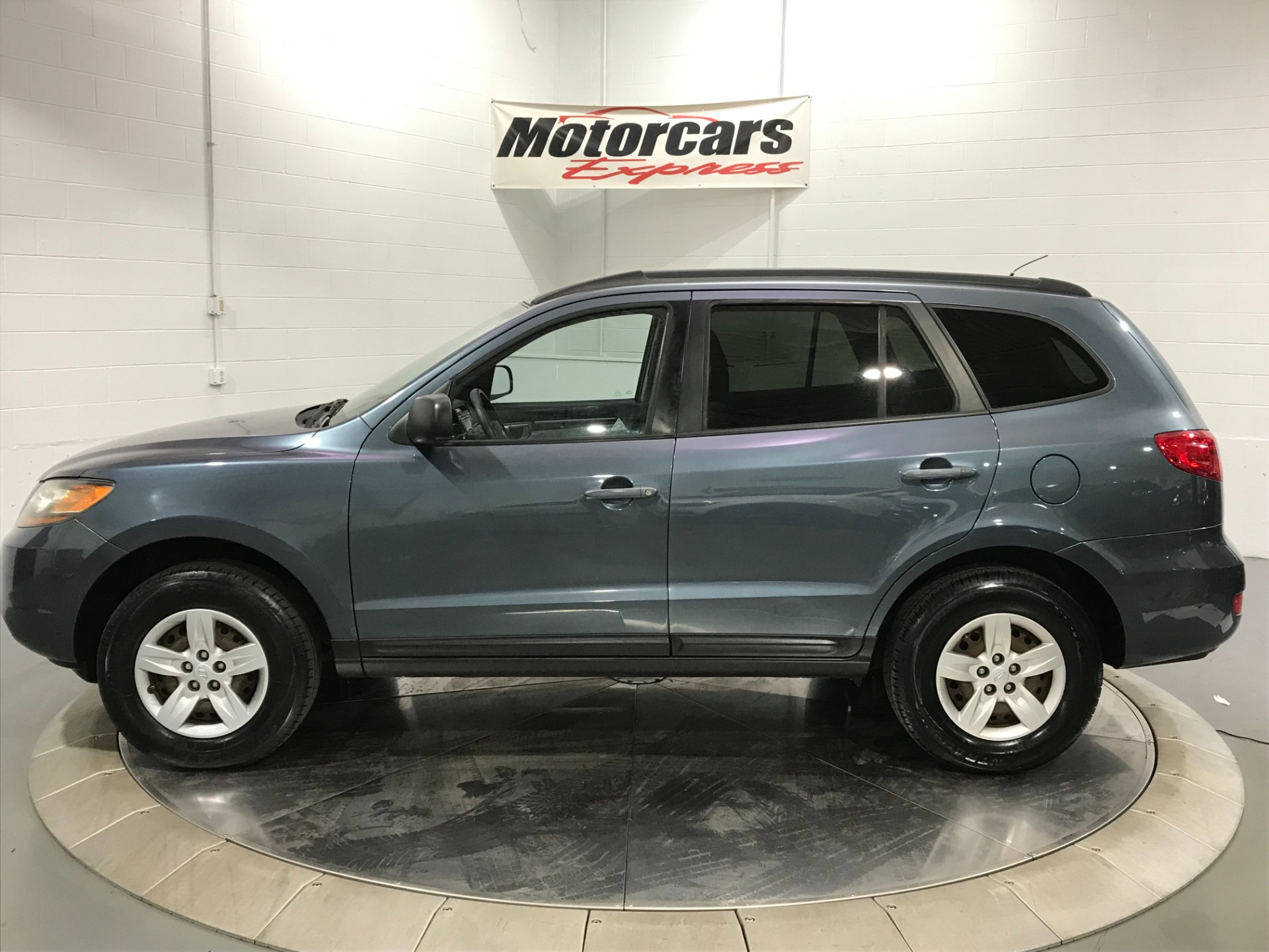Used-2009-Hyundai-SANTA-FE-GLS