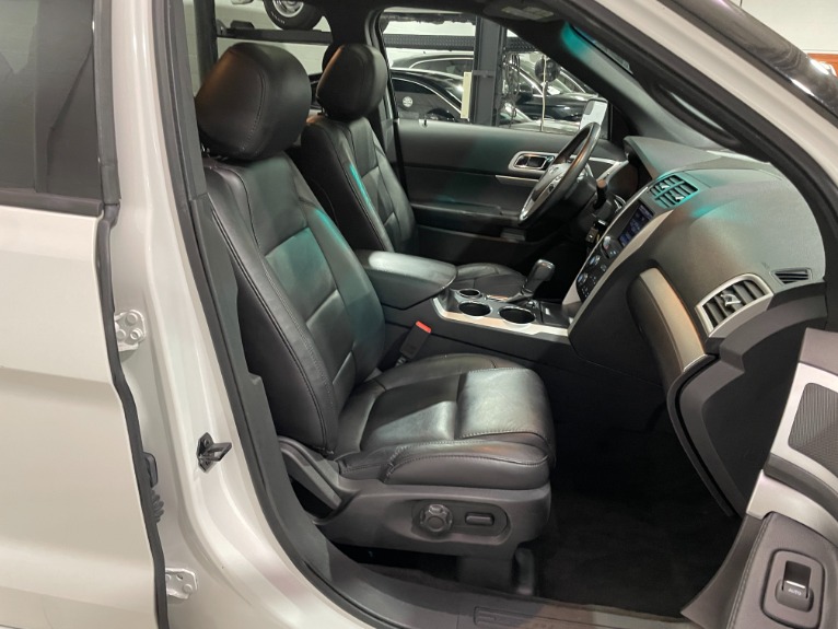 Used-2013-Ford-Explorer-XLT-FWD
