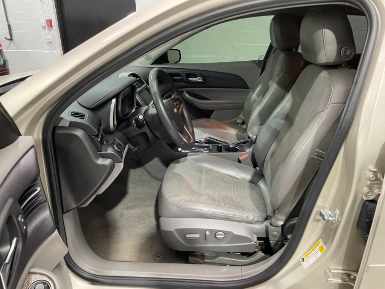 Used-2015-Chevrolet-Malibu-LT-FWD