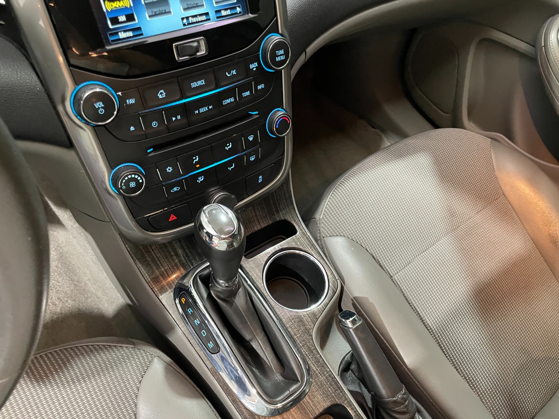 Used-2015-Chevrolet-Malibu-LT-FWD