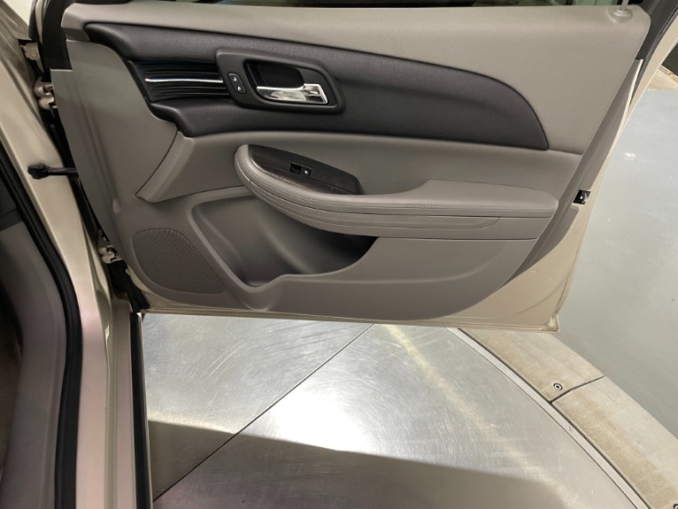 Used-2015-Chevrolet-Malibu-LT-FWD